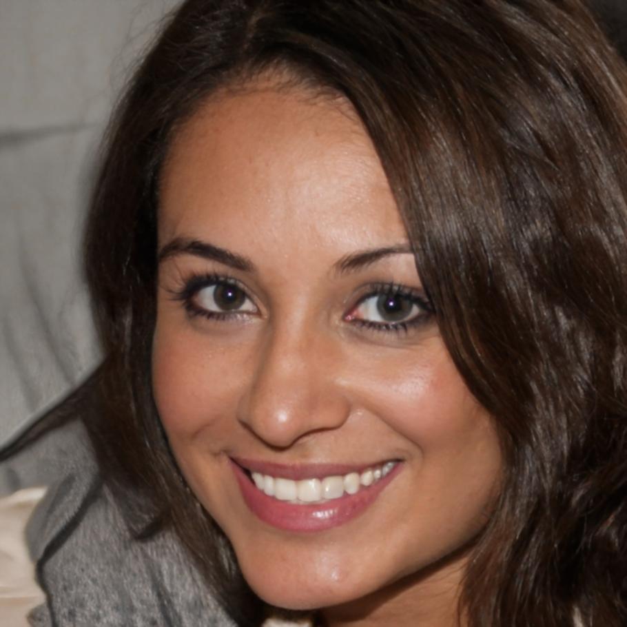 Sofia Benedetti, Senior Stylist